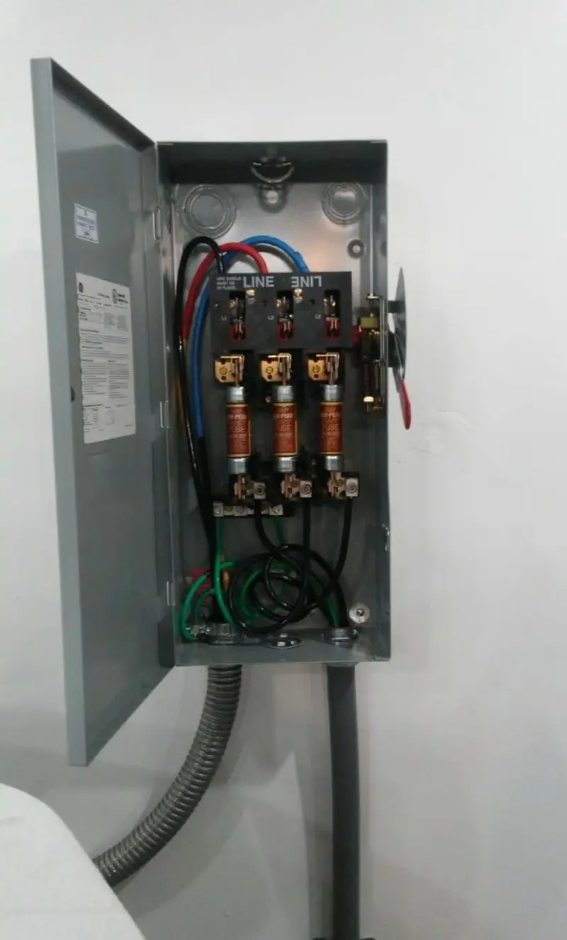 Three-phase disconnect switch installed for Electrical Wiring & Rewiring in Mulvane